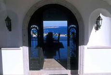 Pedregal Escapes - Real Estate